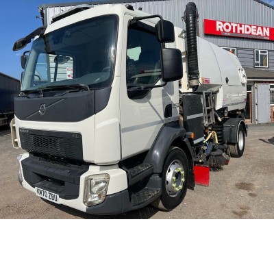 2021 VOLVO FL250 ROAD SWEEPER