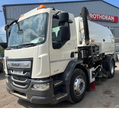 2019 DAF LF260 ROAD SWEEPER