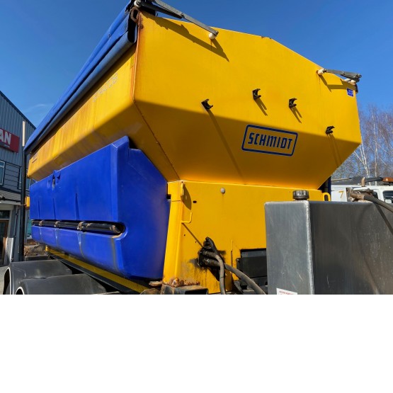 2012 MERCEDES AXOR 2629 BLUETEC 5 in Gritters