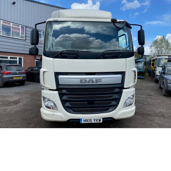 2015 DAF CF 440 EURO 6 in 4x2 Tractor Units