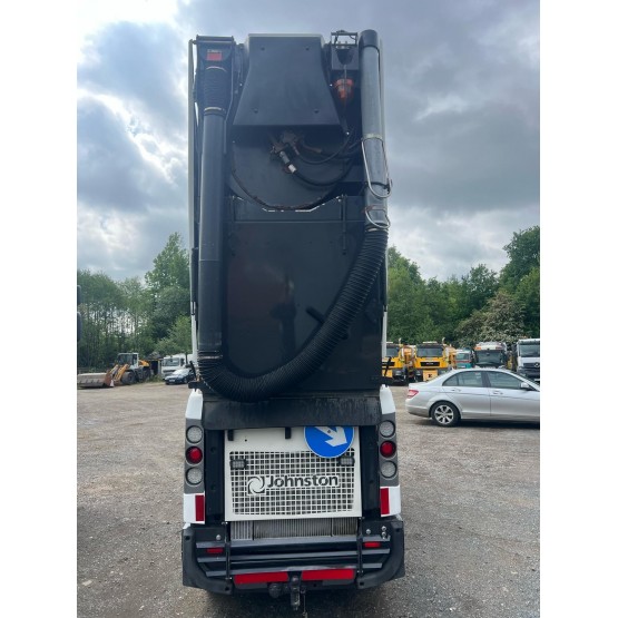2019 JOHNSTON C202 ROAD SWEEPER in Compact Sweepers