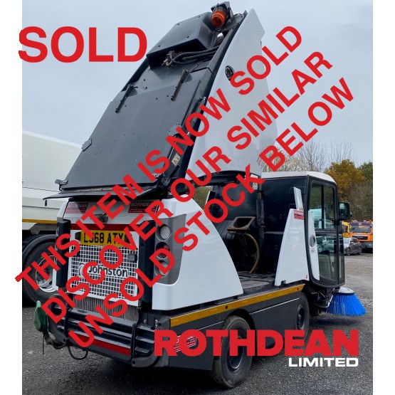 2018 JOHNSTON CX201 ROAD SWEEPER in Compact Sweepers
