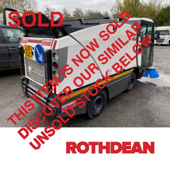 2017 JOHNSTON C201 ROAD SWEEPER in Compact Sweepers
