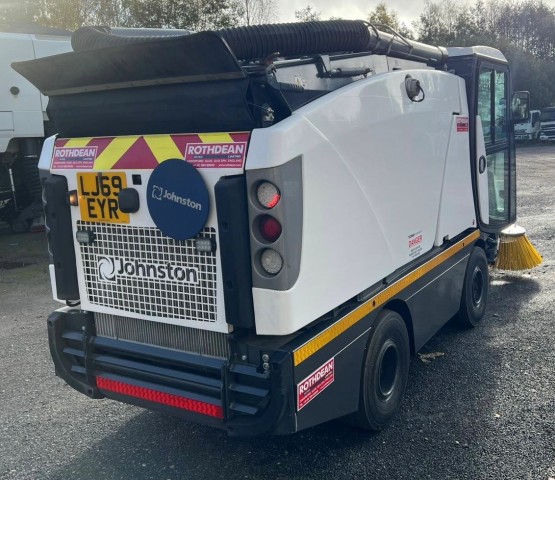 2020 JOHNSTON CX202 ROAD SWEEPER in Compact Sweepers