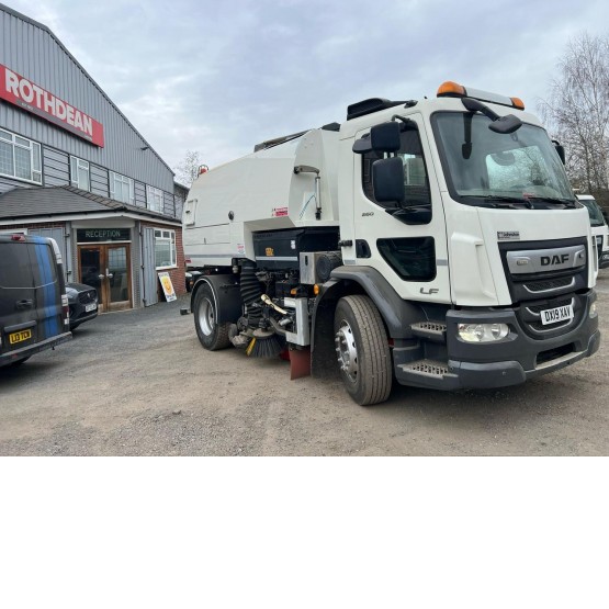 2019 DAF LF260 ROAD SWEEPER in Truck Mounted Sweepers