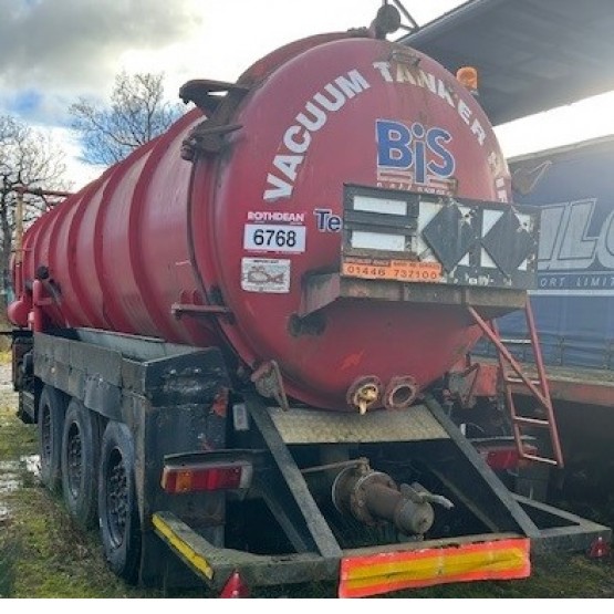 2002 AHP VACUUM TANKER in Vacuum Tankers Trailers
