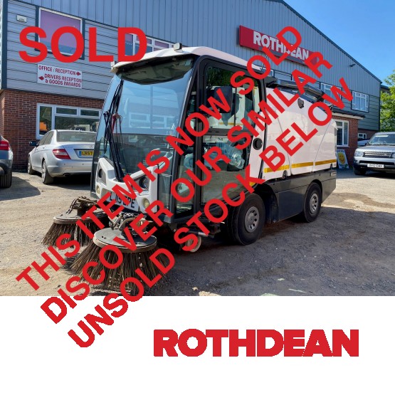 2015 JOHNSTON CX201 ROAD SWEEPER in Compact Sweepers