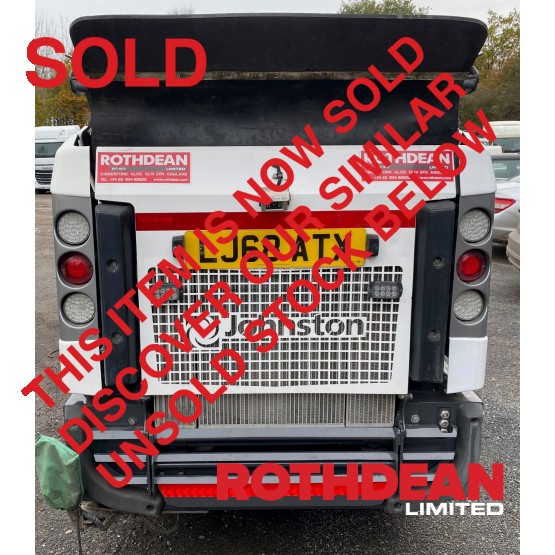 2018 JOHNSTON CX201 ROAD SWEEPER in Compact Sweepers