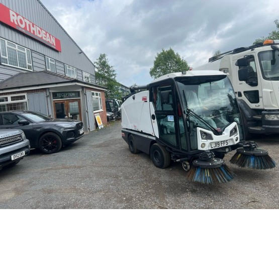 2019 JOHNSTON C202 ROAD SWEEPER in Compact Sweepers