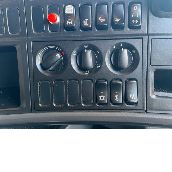 2015 SCANIA R450 in 6x2 Tractor Units