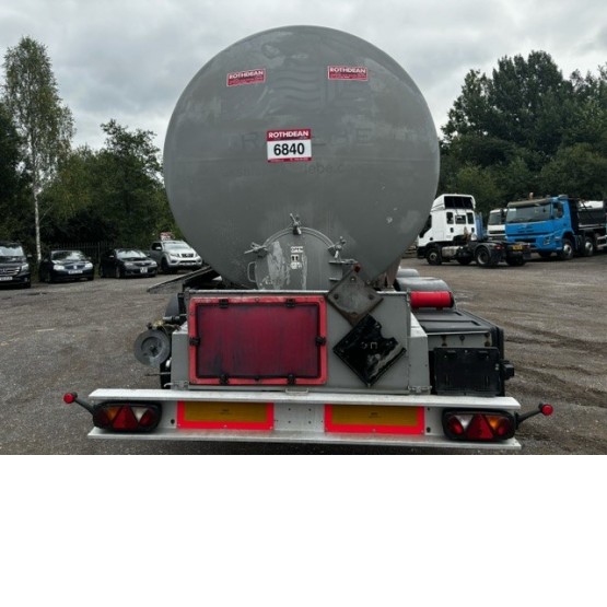 2002 MAGYAR TANKER in Food & Chemical Tankers Trailers