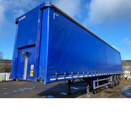 2013 SDC CURTAIN SIDER in Curtain Siders Trailers