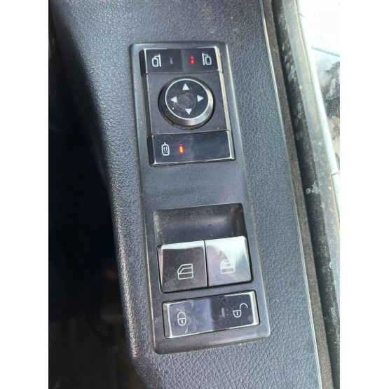 2015 MERCEDES ACTROS 2548 in 6x2 Tractor Units