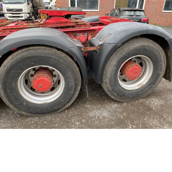 2016 DAF XF 510 SUPERSPACE CAB in 8x4 Tractor Units