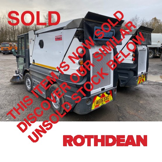 2015 SCHMIDT SWINGO 200+ ROAD SWEEPER in Compact Sweepers
