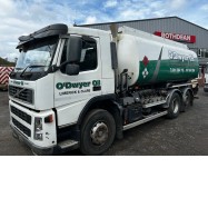 2006 VOLVO FM-300