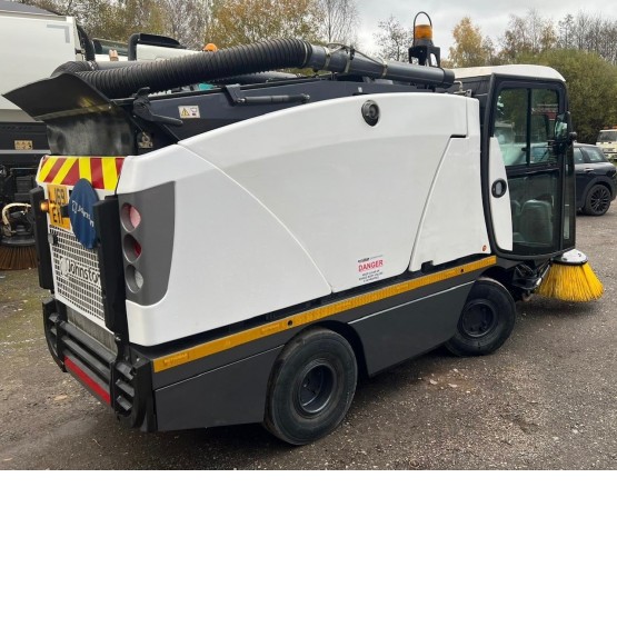 2020 JOHNSTON CX202 ROAD SWEEPER in Compact Sweepers