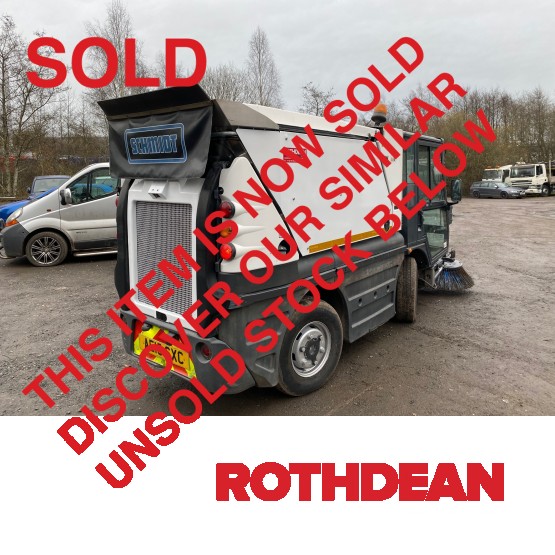 2015 SCHMIDT SWINGO 200+ ROAD SWEEPER in Compact Sweepers