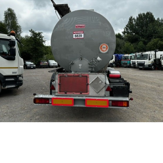 2002 MAGYAR TANKER in Food & Chemical Tankers Trailers
