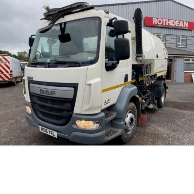 2015 DAF LF220