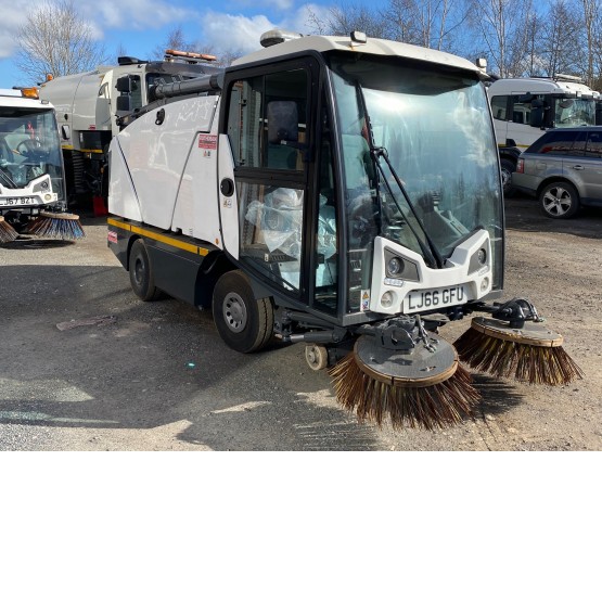 2017 JOHNSTON C201 ROAD SWEEPER in Compact Sweepers