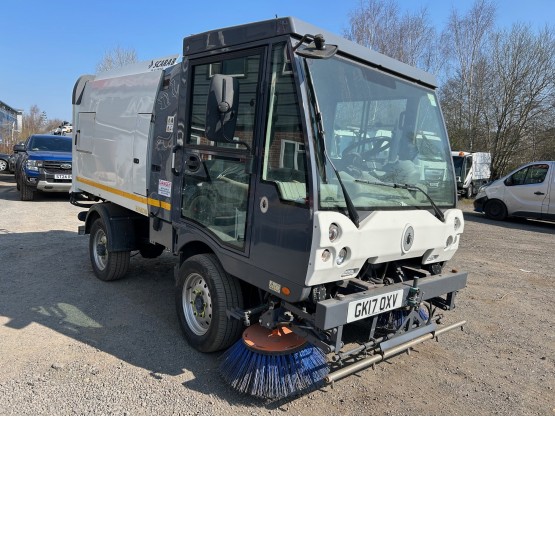 2017 SCARAB M25H ROAD SWEEPER in Compact Sweepers