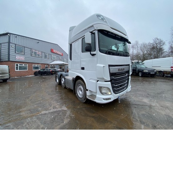 2014 DAF XF510 EURO 6 SUPER SPACE CAB in 6x2 Tractor Units