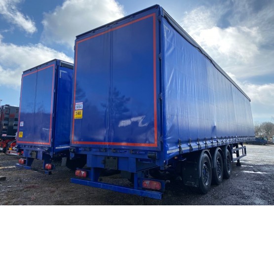 2013 SDC CURTAIN SIDER in Curtain Siders Trailers