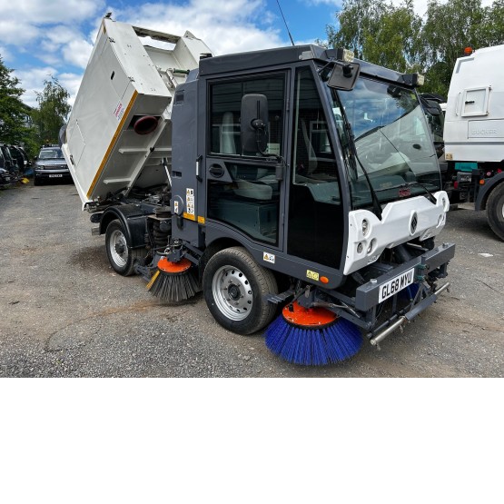 2019 SCARAB M25 ROAD SWEEPER in Compact Sweepers