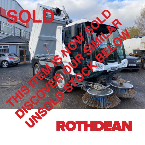 2018 JOHNSTON C401 ROAD SWEEPER in Compact Sweepers