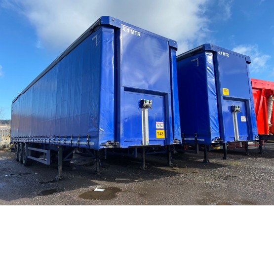 2013 SDC CURTAIN SIDER in Curtain Siders Trailers