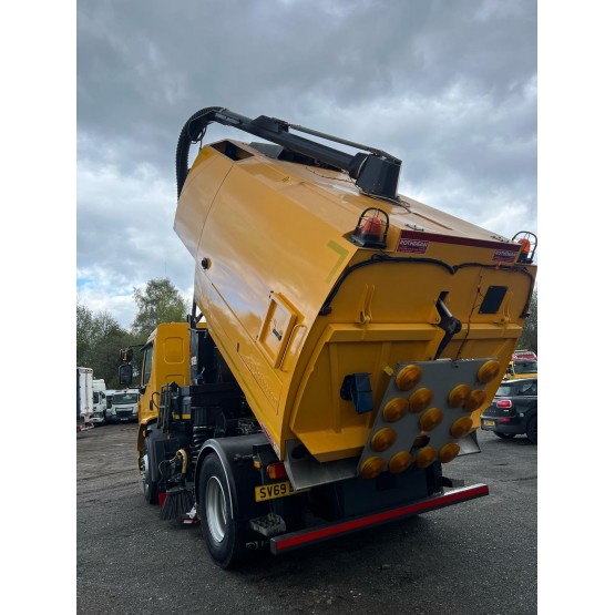 2019 DAF LF290 ROAD SWEEPER in Truck Mounted Sweepers