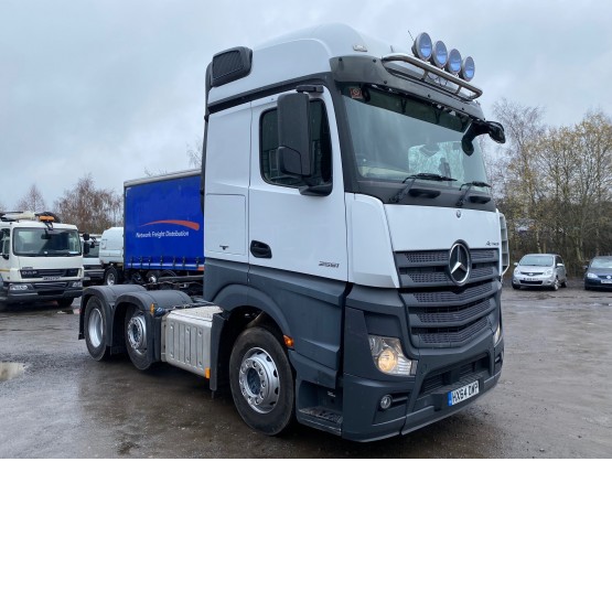 2014 MERCEDES ACTROS 2551 BLUETEC 6 in 6x2 Tractor Units