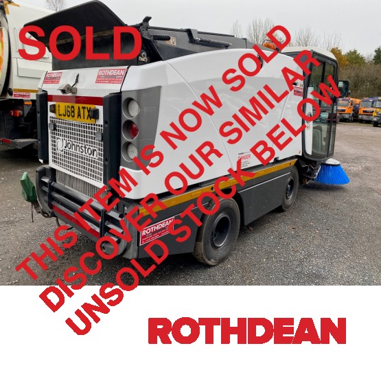 2018 JOHNSTON CX201 ROAD SWEEPER in Compact Sweepers