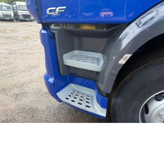 2020 DAF CF450 in 6x2 Tractor Units