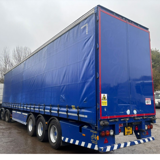 2017 SDC  in Curtain Siders Trailers