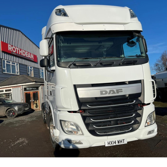 2014 DAF XF510 EURO 6 SUPER SPACE CAB in 6x2 Tractor Units