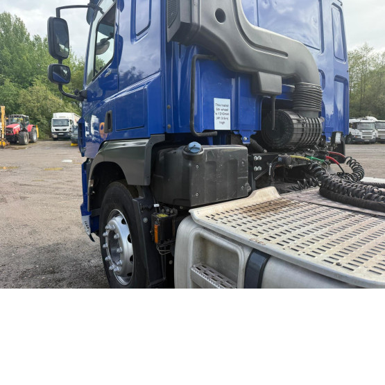 2020 DAF CF450 in 6x2 Tractor Units