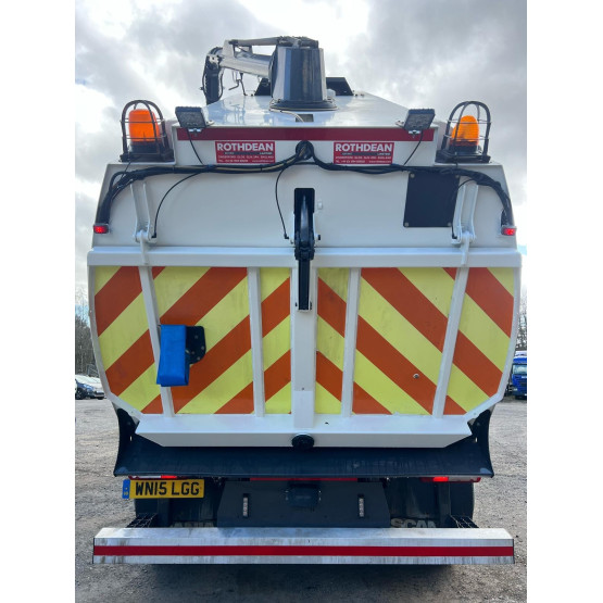 2015 SCANIA P280 ROAD SWEEPER in Truck Mounted Sweepers