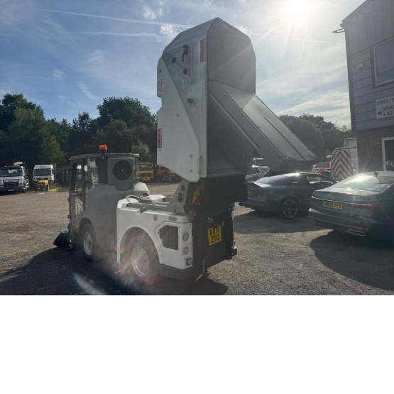 2023 HAKO CITYMASTER 1650 in Compact Sweepers