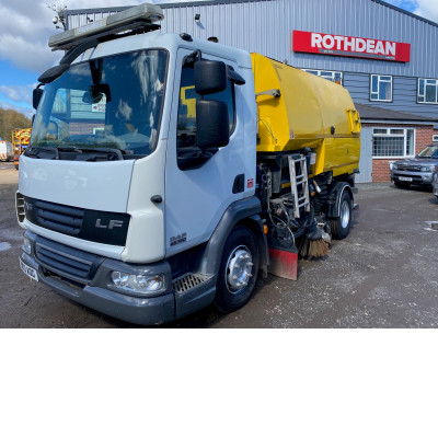 2013 DAF LF45-180 ROAD SWEEPER