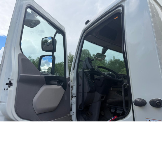 2015 DAF LF220 ROAD SWEEPER in Truck Mounted Sweepers