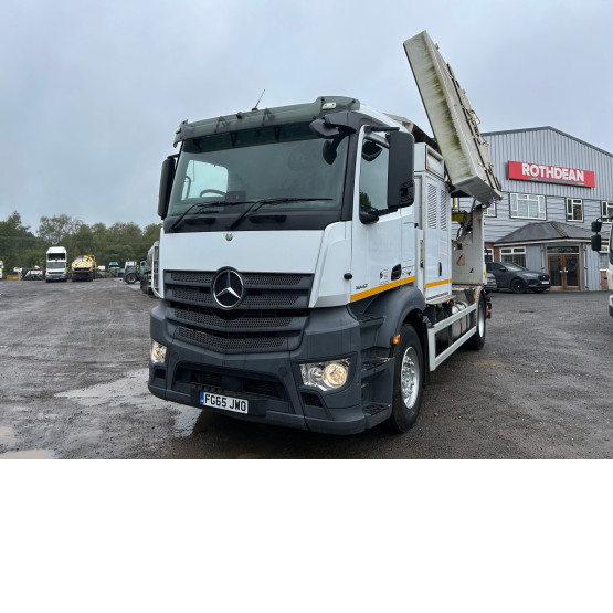 2016 MERCEDES ANTOS 1842 BLUETEC 6 in Rigid Rigid Vehicles
