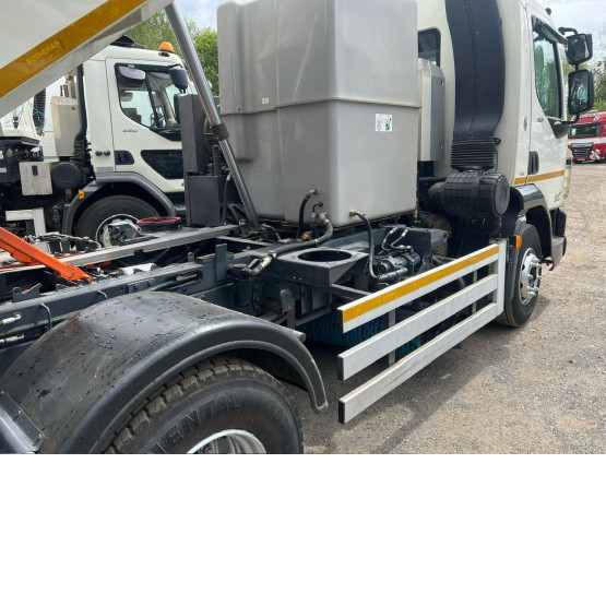 2015 DAF LF-180 ROAD SWEEPER in Truck Mounted Sweepers