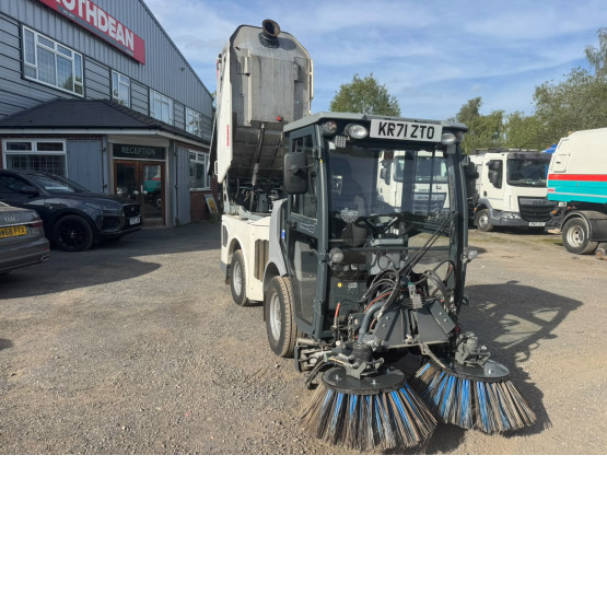 2022 HAKO CITYMASTER 1650 in Compact Sweepers