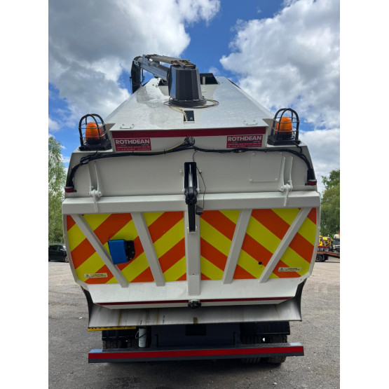 2019 DAF LF 230 in Truck Mounted Sweepers