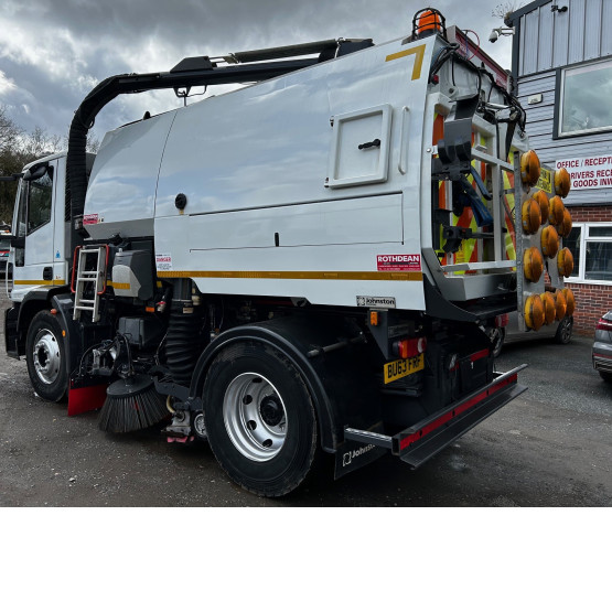2013 IVECO 150E22 EEV ROAD SWEEPER in Truck Mounted Sweepers