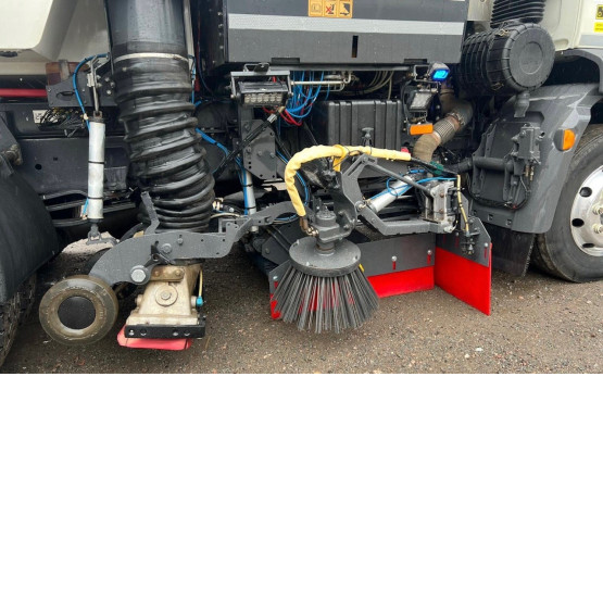2021 DAF LF260 in Truck Mounted Sweepers