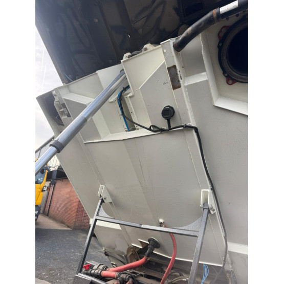 2015 DAF LF55-220 ROAD SWEEPER in Truck Mounted Sweepers