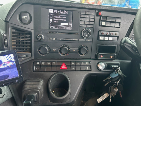 2016 MERCEDES ANTOS 1842 BLUETEC 6 in Other Rigid Vehicles